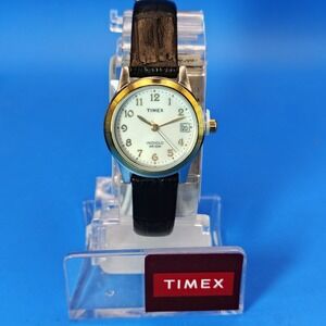 New Vintage 2015 Timex Easy Reader Indiglo 25mm Women's Quartz Watch W/Stand NOS
